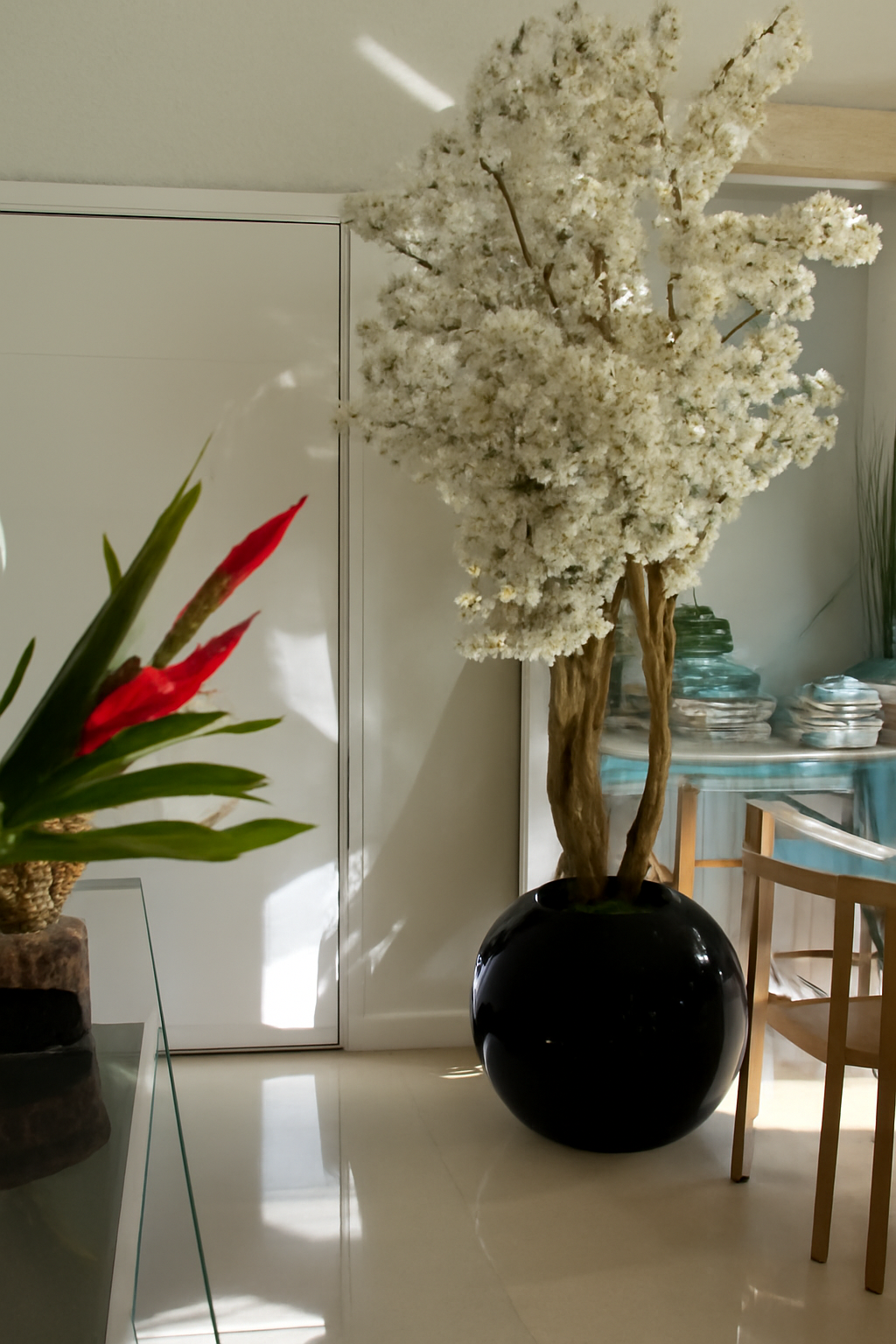Cerisier en Fleurs Noir Brillant